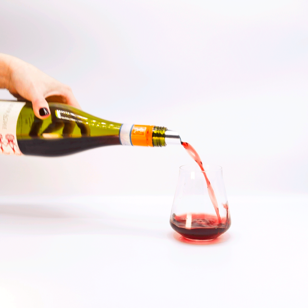 Le Fraghe Bardolino Pouring Red Wine
