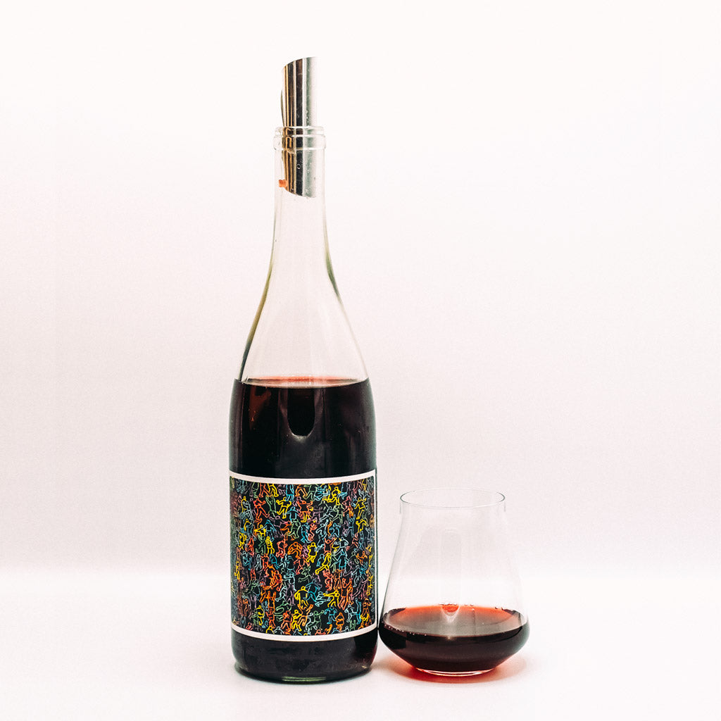 Public Service Piquette Bottle, Red Wine Low Alcohol, Willamette Valley, Oregon, USA