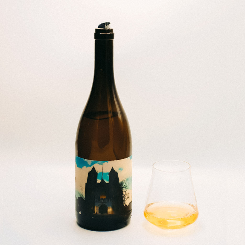 Minimus Dijon Free Chardonnay White Wine Bottle, Willamette Valley, Oregon, USA